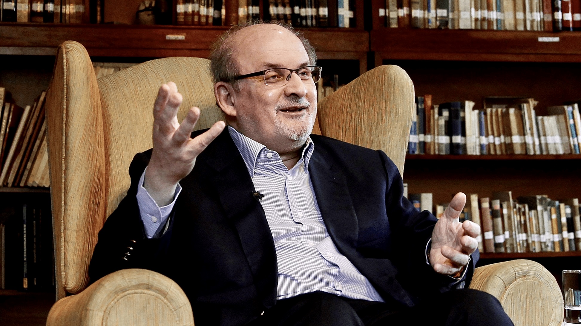 Salman Rushdie : ‘‘les musulmans finiront par se révolter contre le fanatisme qui dévore leur monde’’