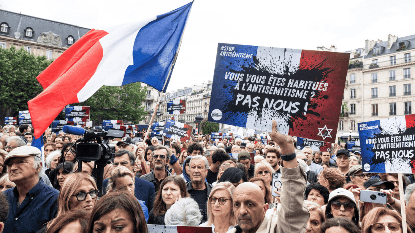 De l’extrême droite à la gauche communautariste : la tectonique des antisémites